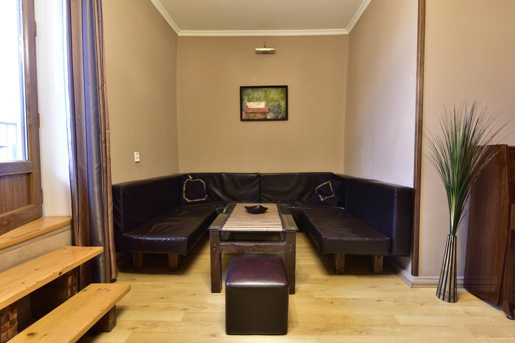 Tbilisi Art Apartment Buitenkant foto
